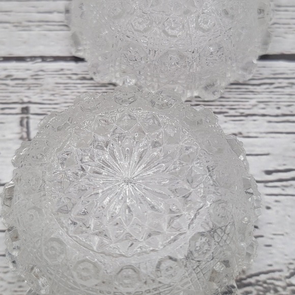 Vintage  Lacy Daisy Open Salt Cellars EAPG Pair - Picture 2 of 8
